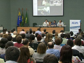 Assembleia ocorreu nesta manhã de quarta-feira (22) (Foto: TV Verdes Mares/Reprodução) Assembleia ocorreu nesta manhã de quarta-feira (22) (Foto: TV Verdes Mares/Reprodução)